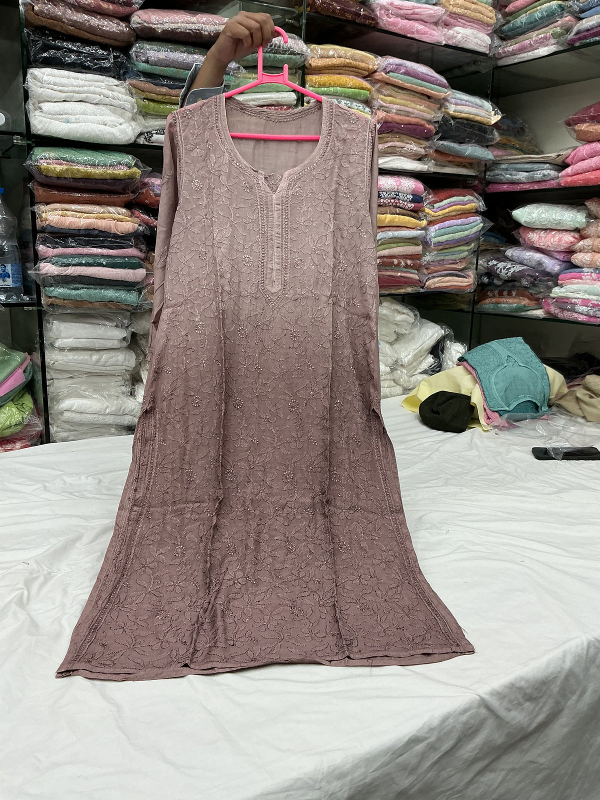 Chikankari kurti