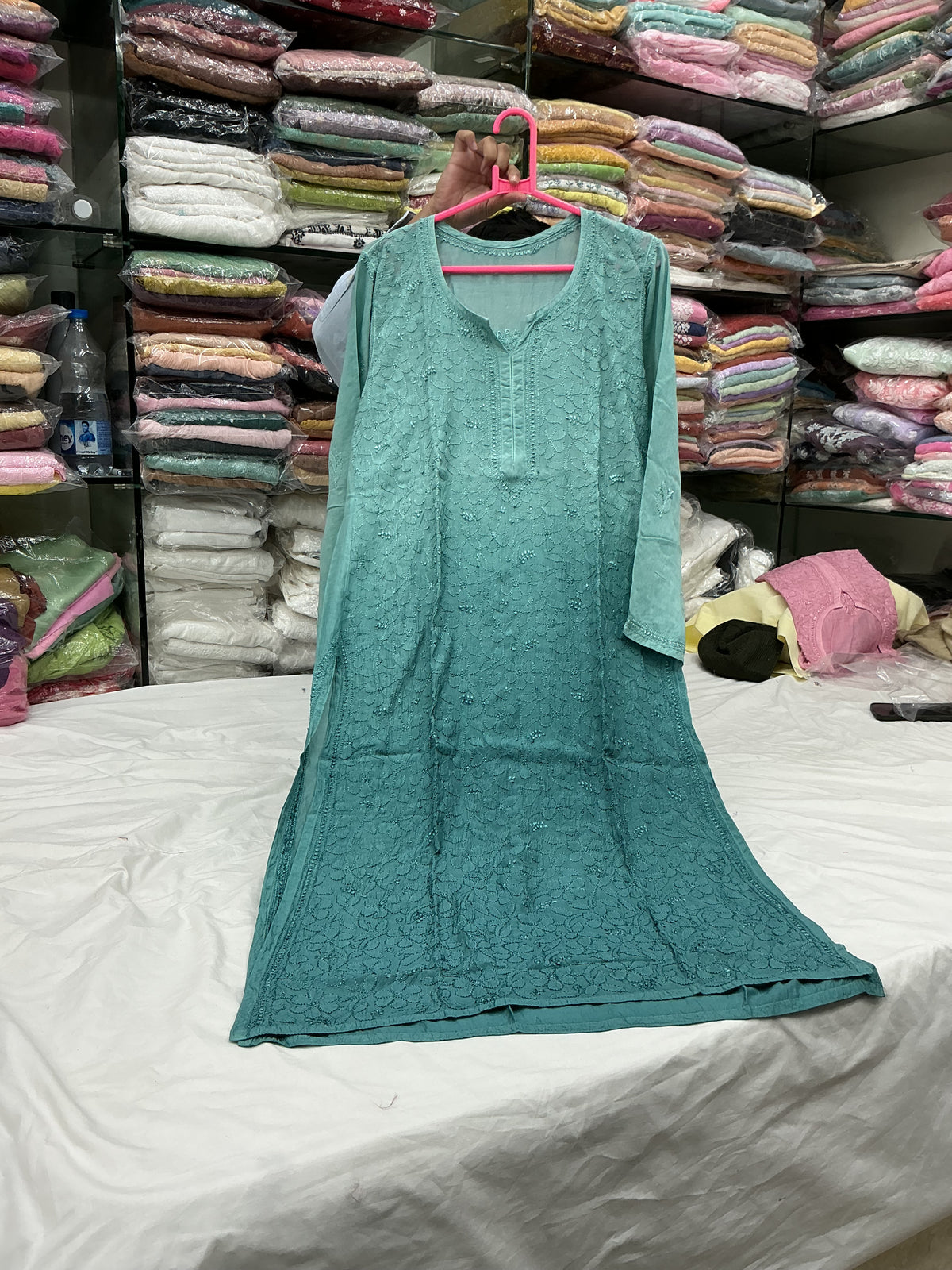 Chikankari kurti