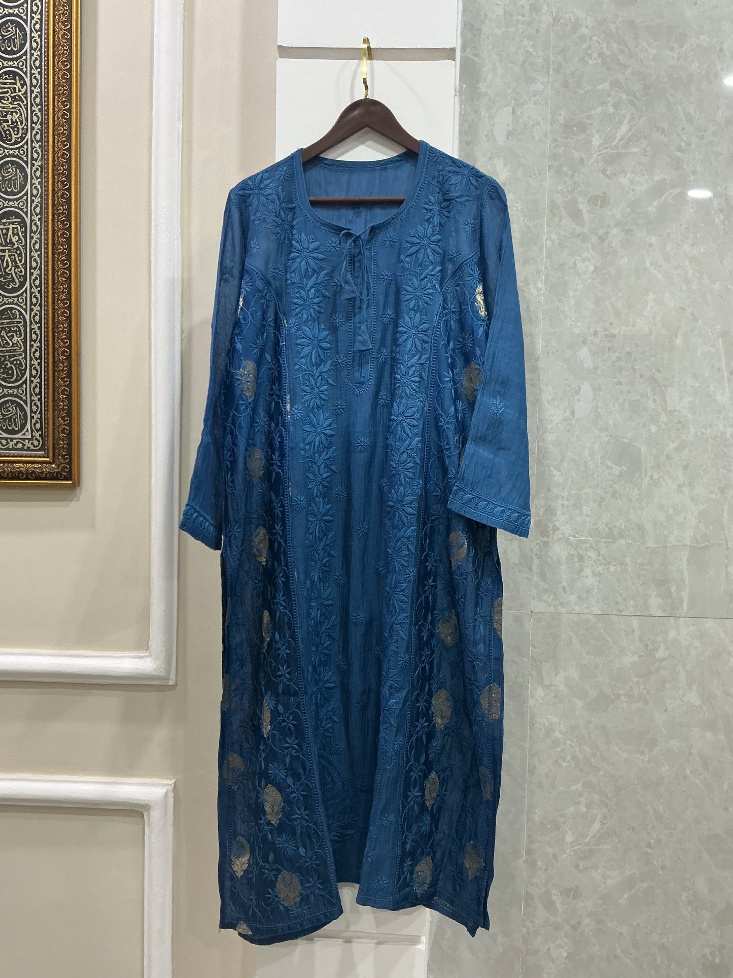 Designer chikankari kurti with broket design