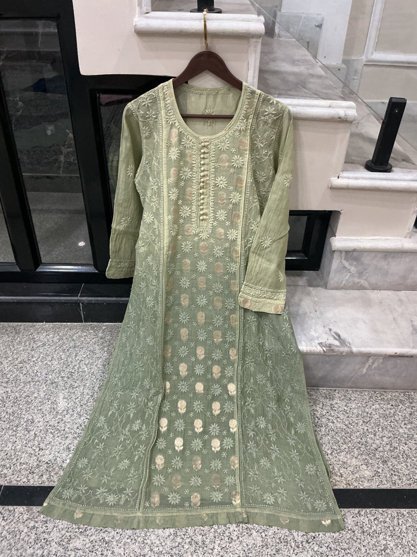 Designer chikankari kurti with broket