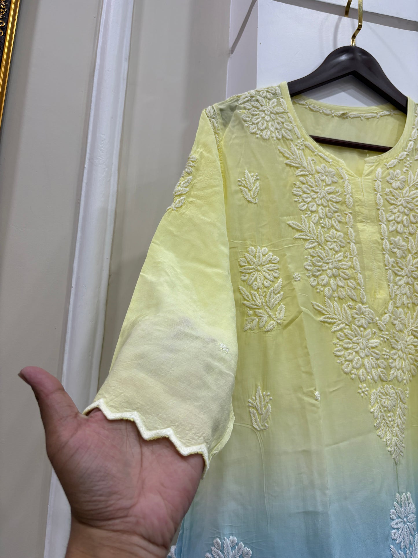 Cutwork set chikankari